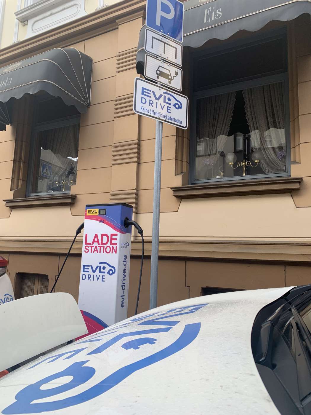 FDP-Fraktion hat den Wettbewerb bei Ladestationen von Elektroautos im Blick